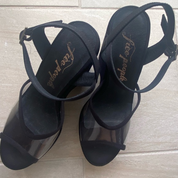 Free People On the Road Wedge - Picture 4 of 4